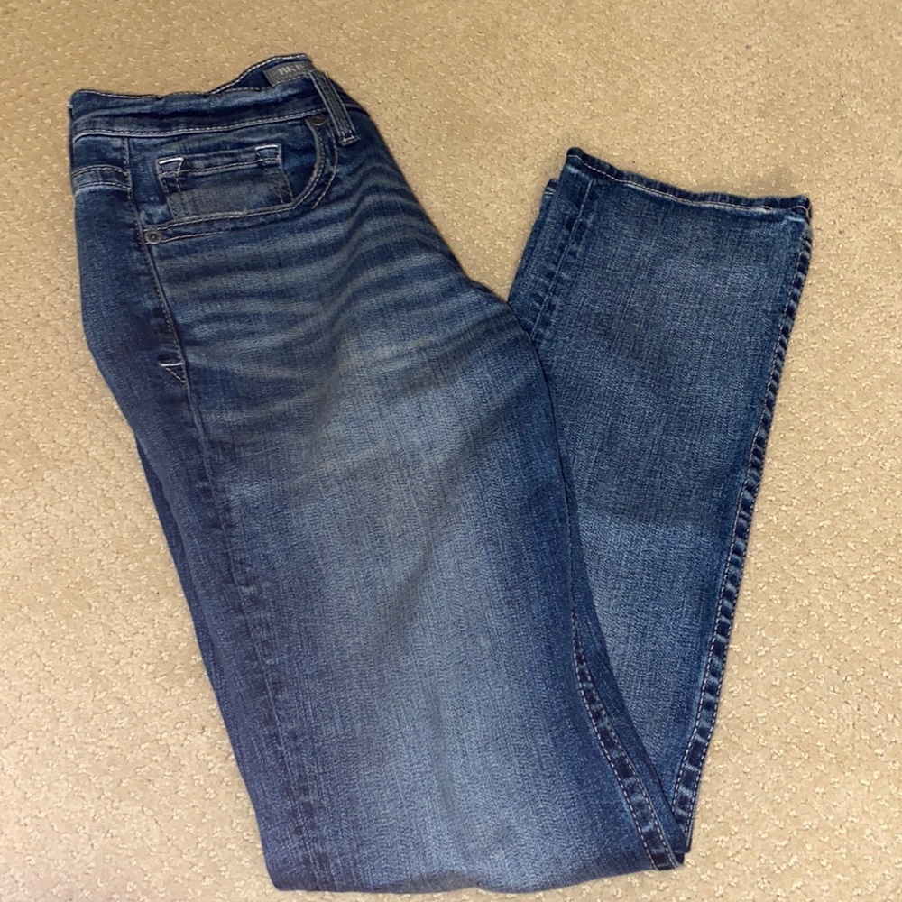 Buckle Jeans